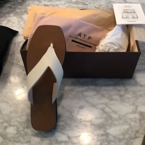 ATP MELITTO THONG SANDALS